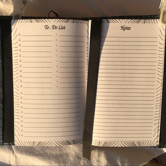 🥰Brahmin 5yr Planner “Blossom’ NWT🥰 - Picture 7 of 9